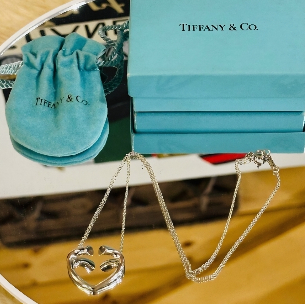 RARE Tiffany & Co Paloma Picasso Tenderness Heart Necklace .925 Sterling Silver - Picture 9 of 9